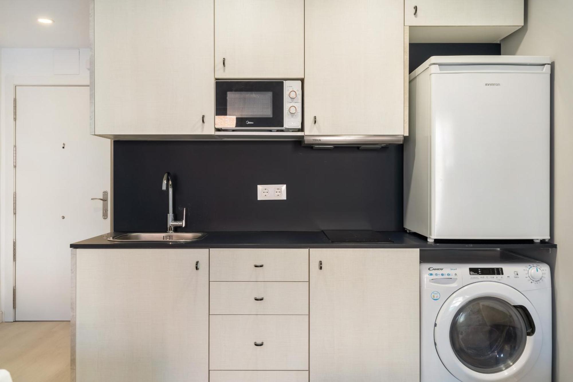 Madriver Apartamentos Reformados Con Parking Gratuito Εξωτερικό φωτογραφία