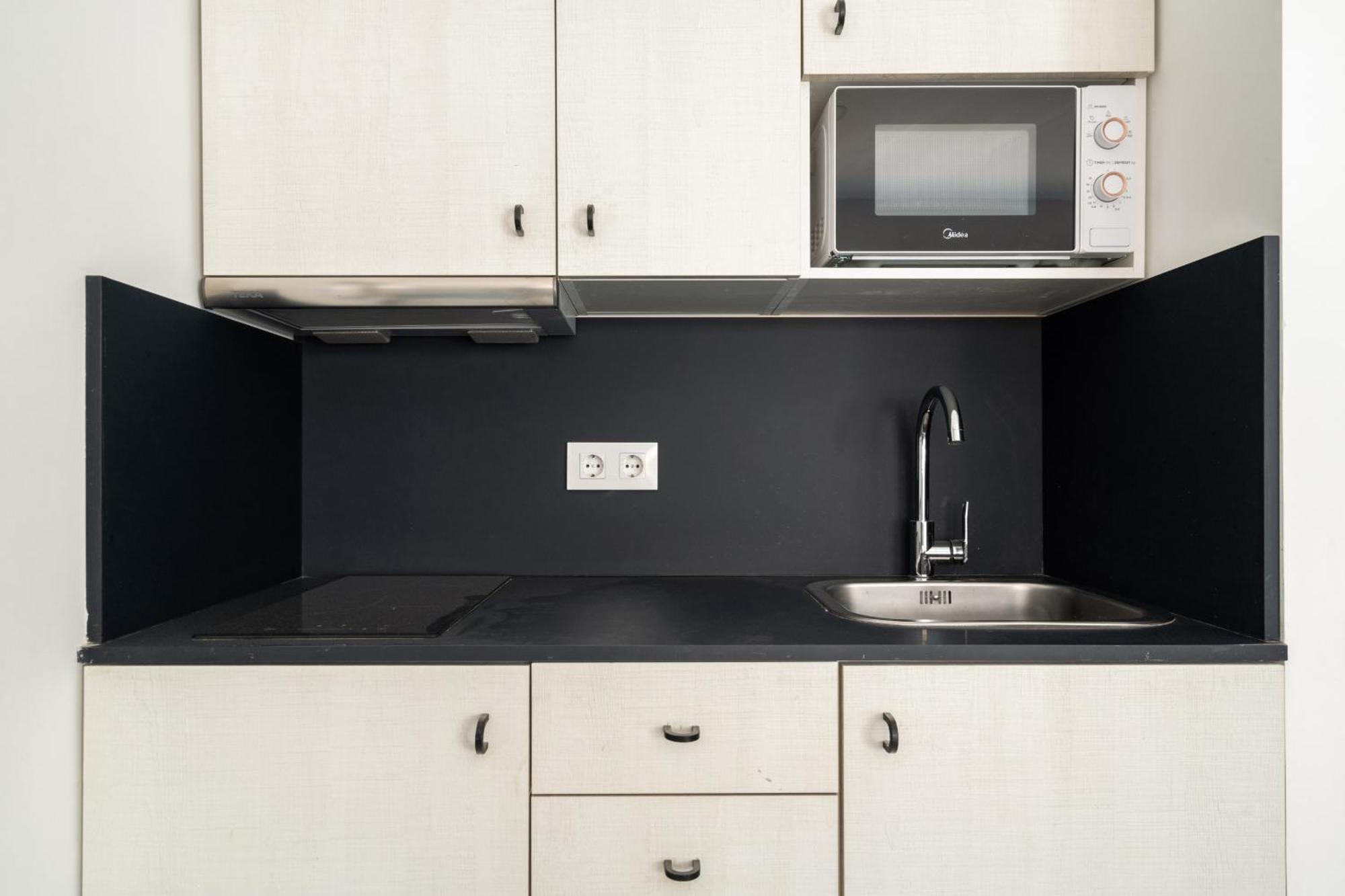 Madriver Apartamentos Reformados Con Parking Gratuito Εξωτερικό φωτογραφία