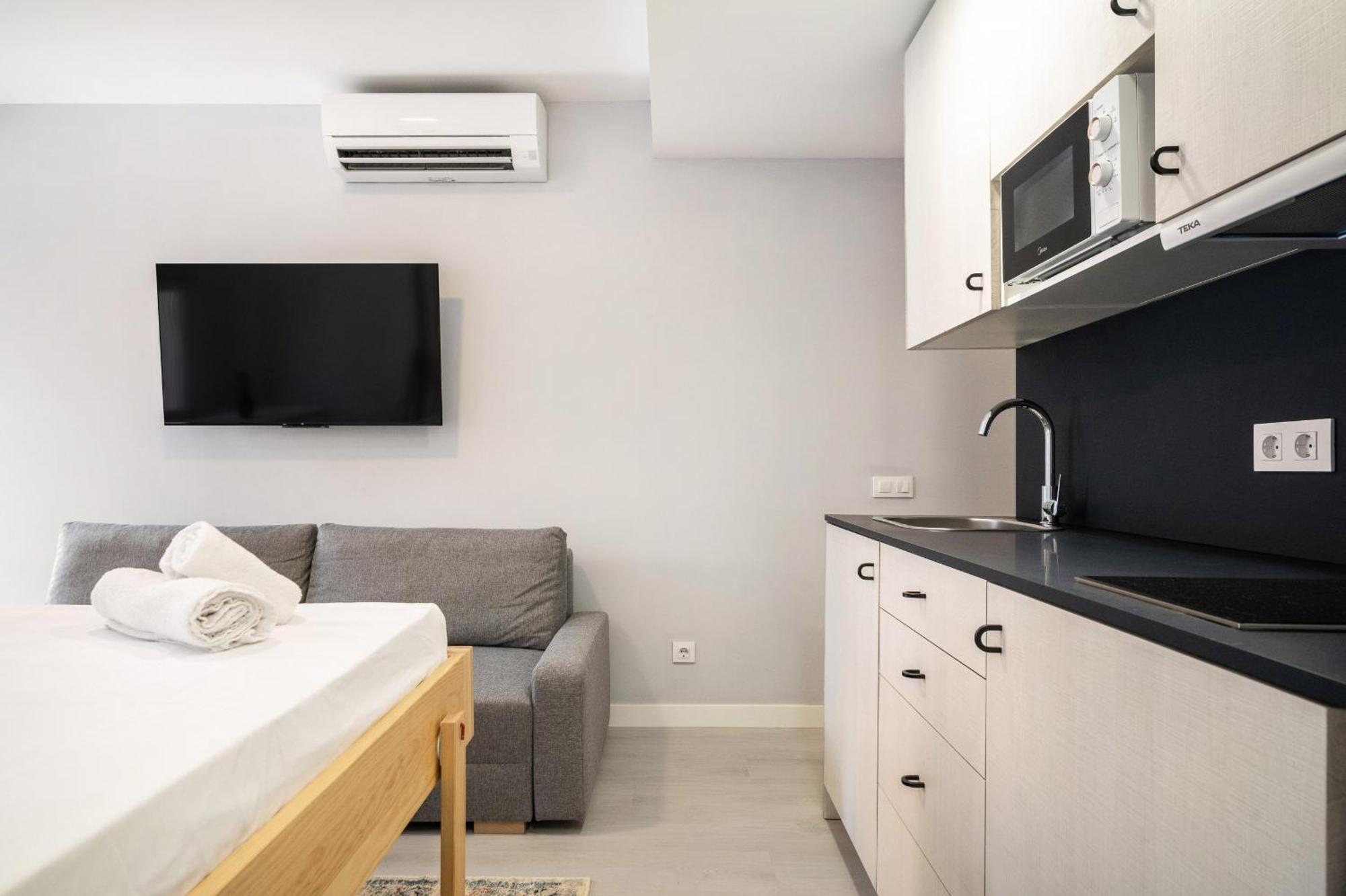 Madriver Apartamentos Reformados Con Parking Gratuito Εξωτερικό φωτογραφία