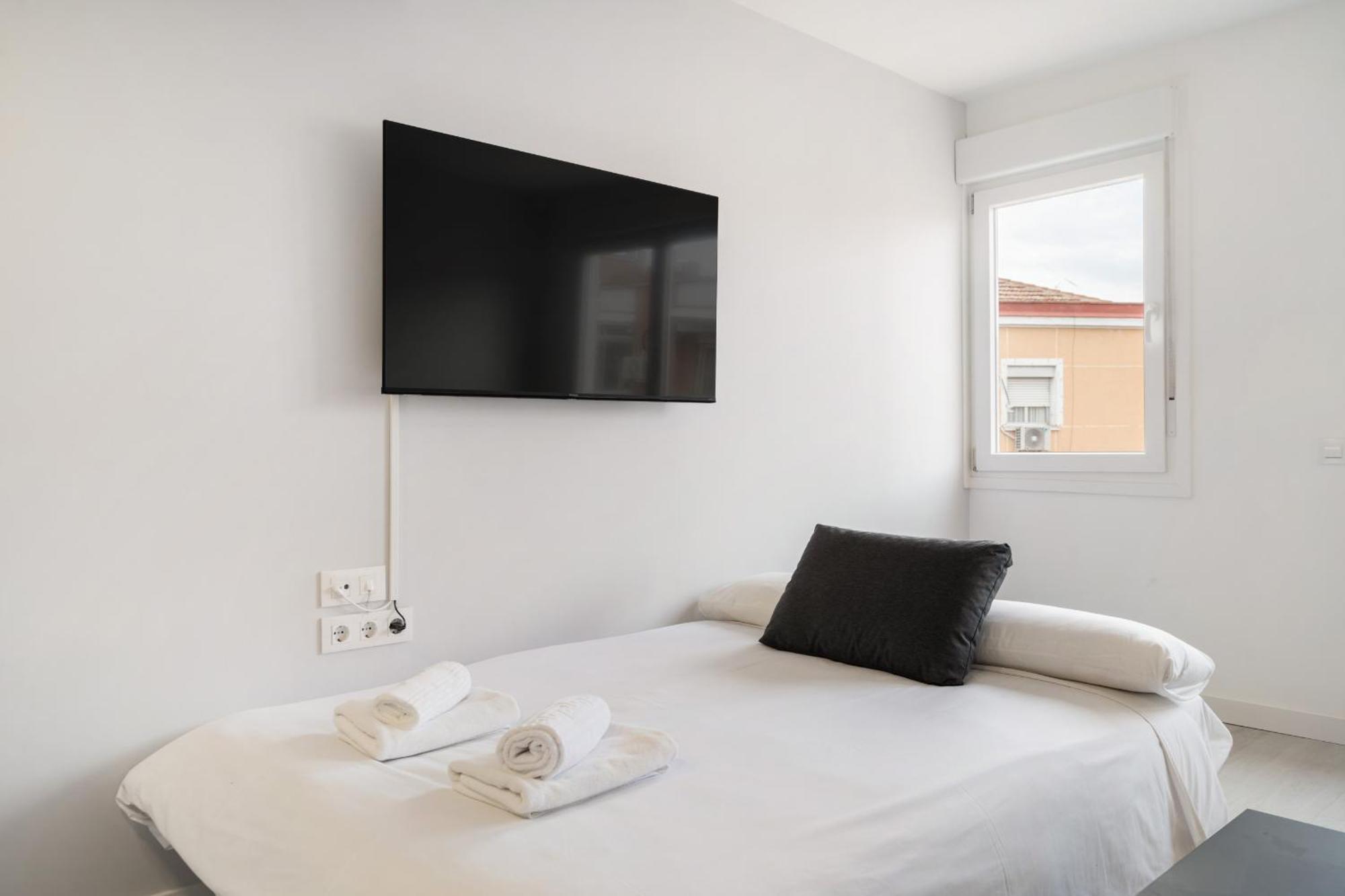 Madriver Apartamentos Reformados Con Parking Gratuito Εξωτερικό φωτογραφία