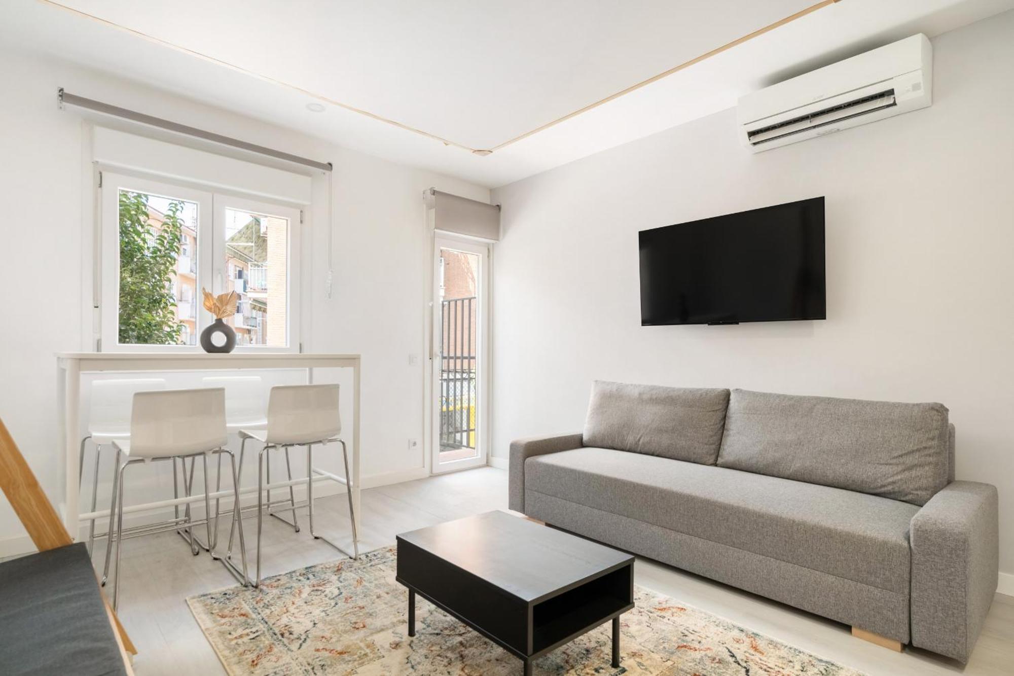 Madriver Apartamentos Reformados Con Parking Gratuito Εξωτερικό φωτογραφία
