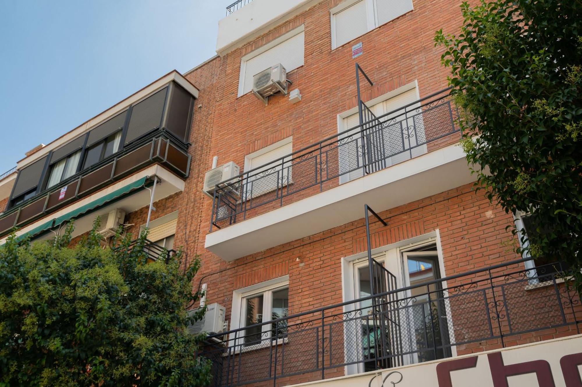 Madriver Apartamentos Reformados Con Parking Gratuito Εξωτερικό φωτογραφία